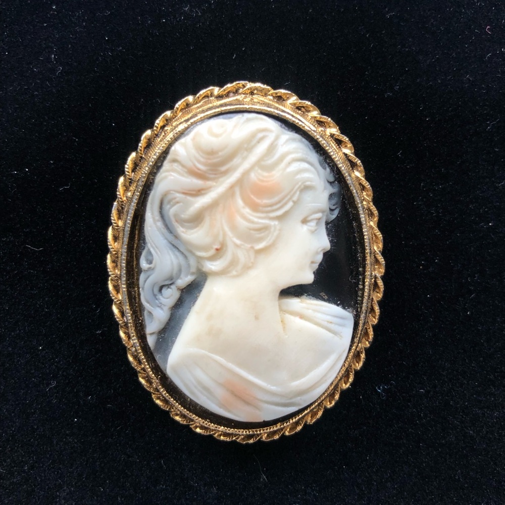 Large Vintage black Ivory cameo brooch